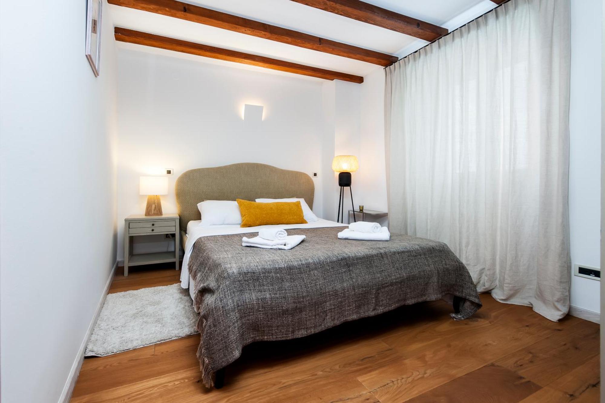 Seaside House Andrea - 3br With Balcony & Sea View Apartman